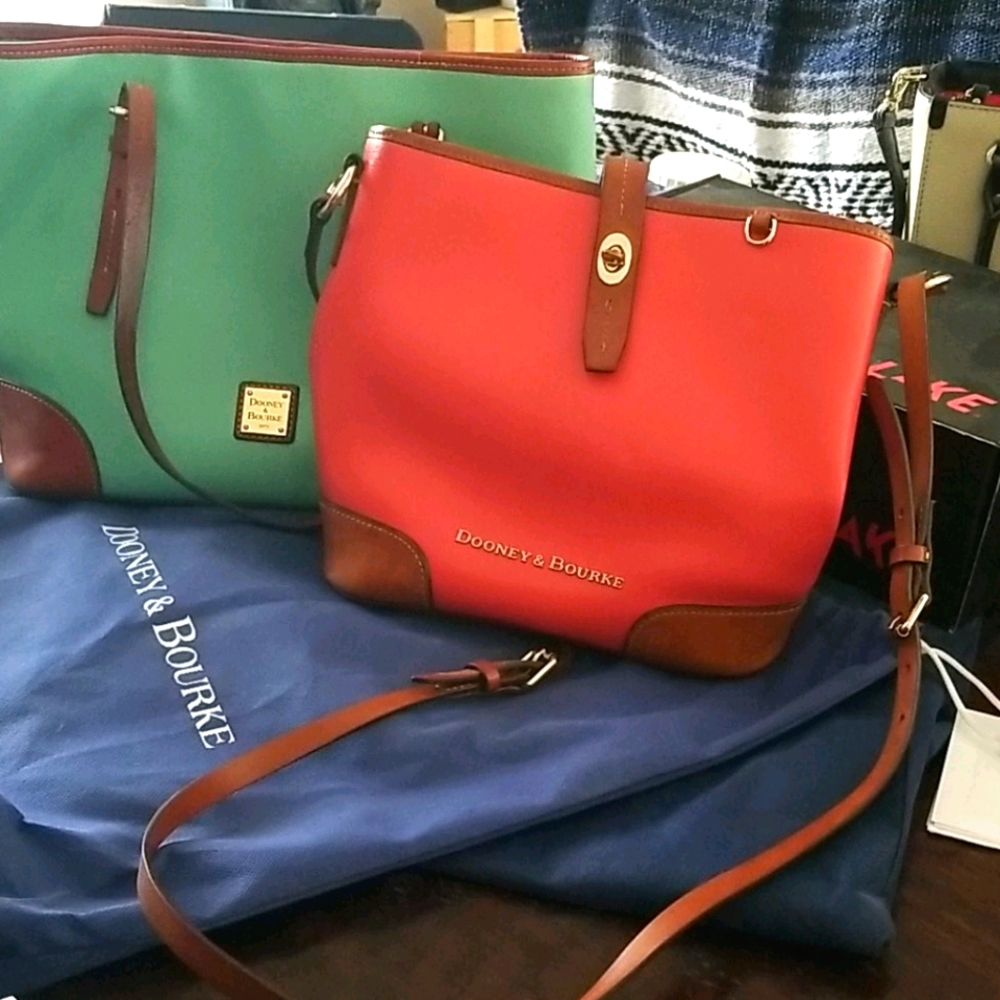 Dooney & Bourke purse bundle